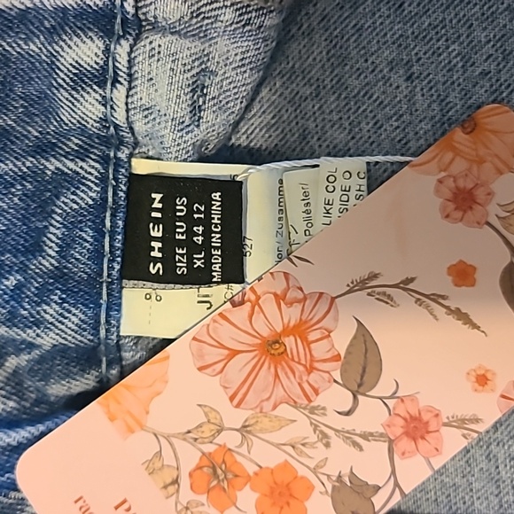 Denim midi length skirt - Picture 4 of 4